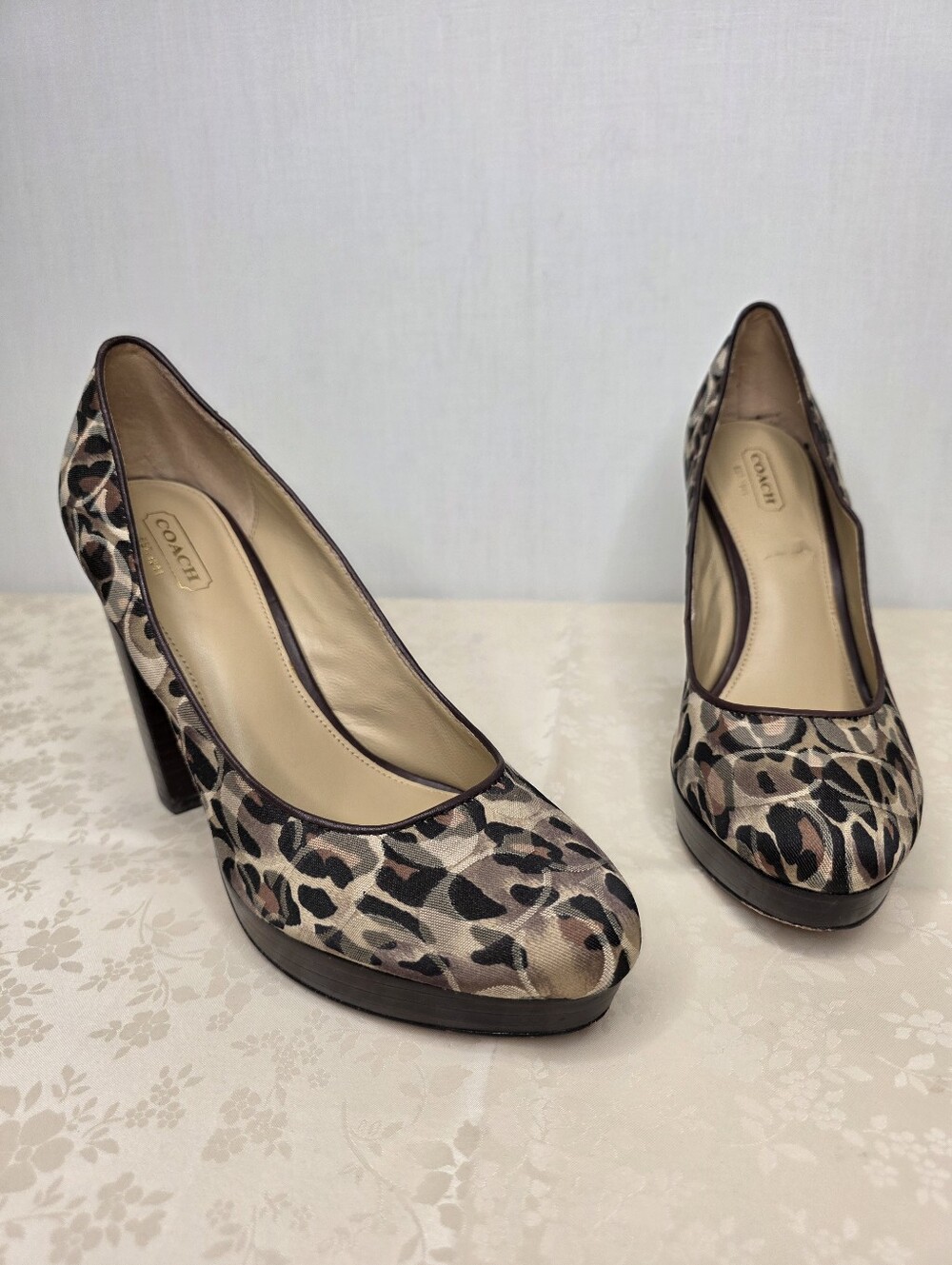 Coach Leopard Ocelot Print Platform Pumps Block Heel Sz 8.5B